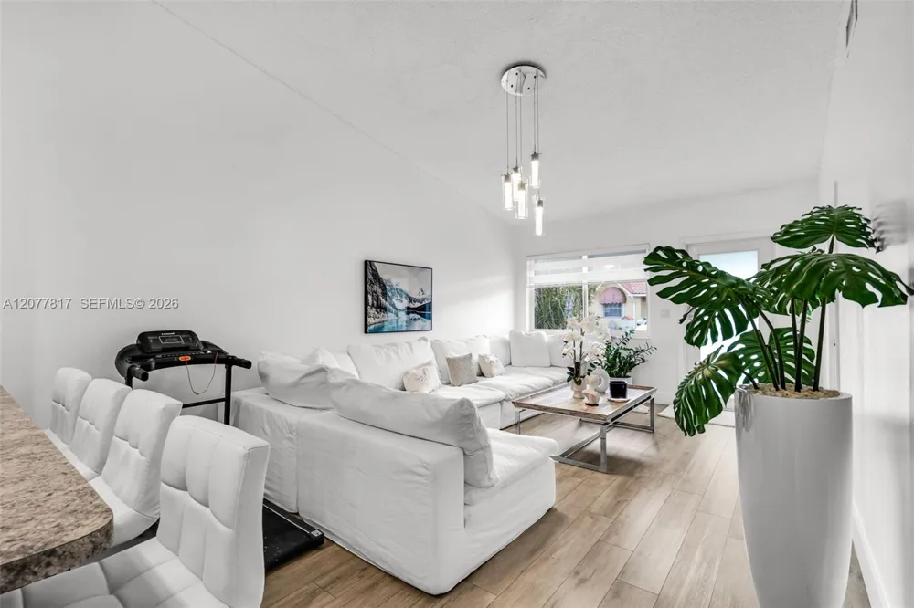 7531 W 29th Way #7531 Hialeah, FL 33018