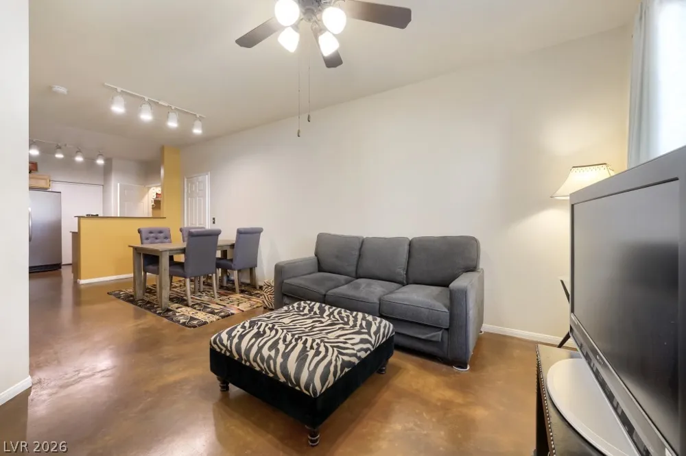 10550 W Alexander Road #1108 Las Vegas, NV 89129
