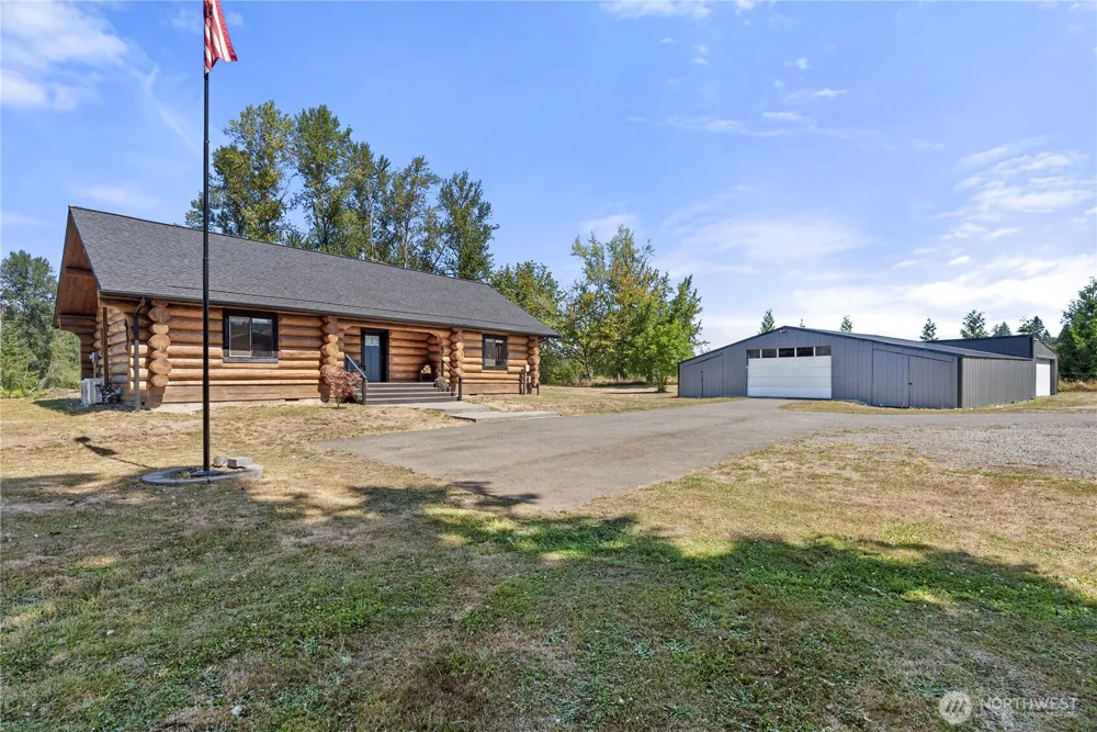 449 Collins Road Toledo, WA 98591