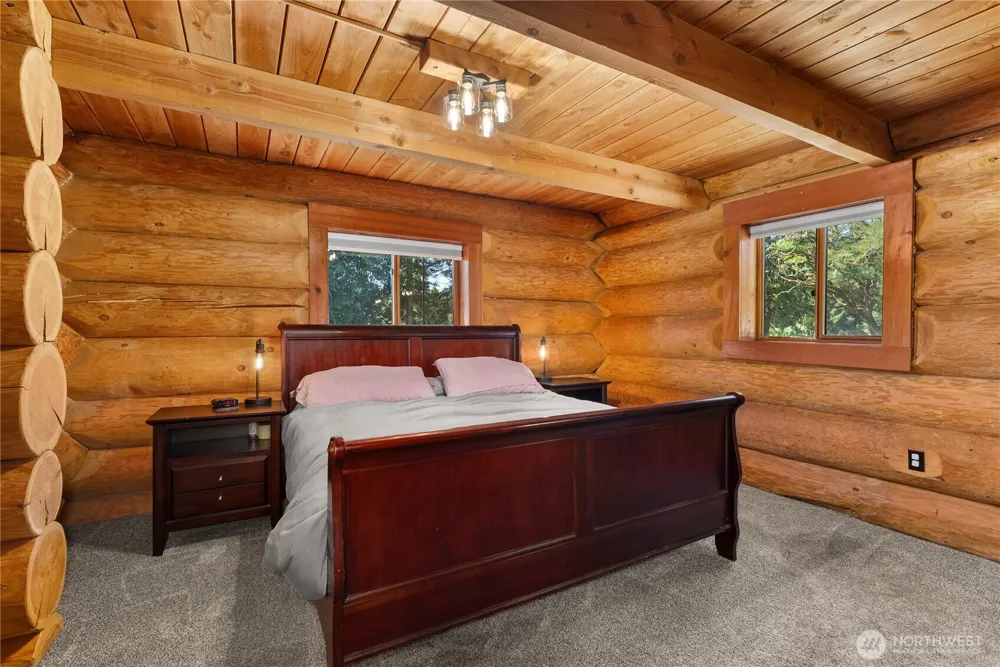 449 Collins Road Toledo, WA 98591