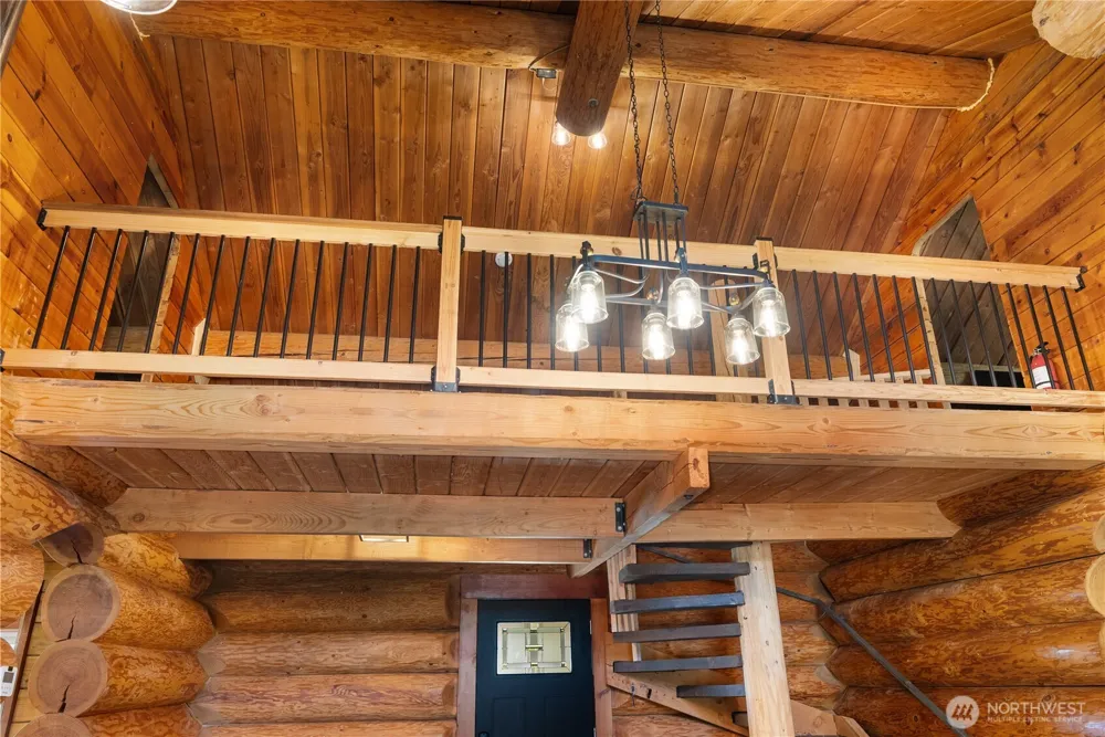 449 Collins Road Toledo, WA 98591