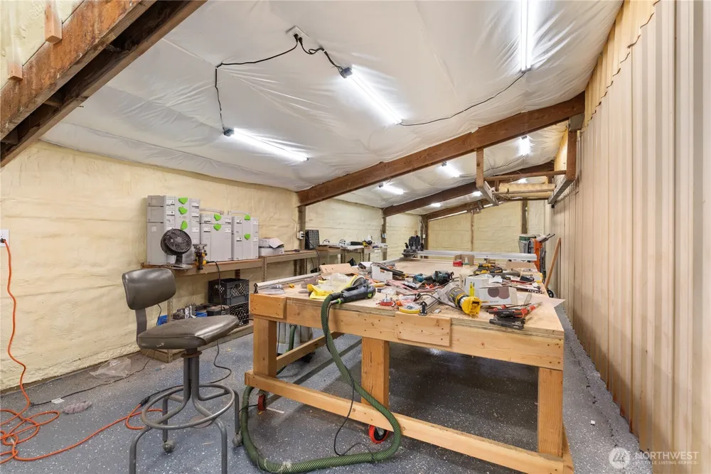 449 Collins Road Toledo, WA 98591