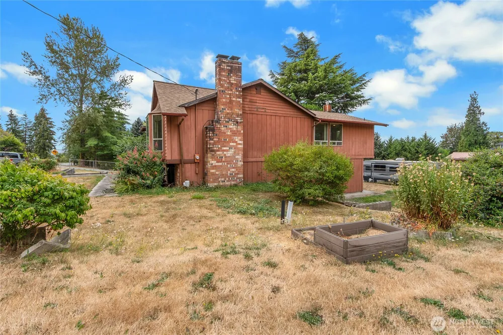 902 66th Avenue E Fife, WA 98424