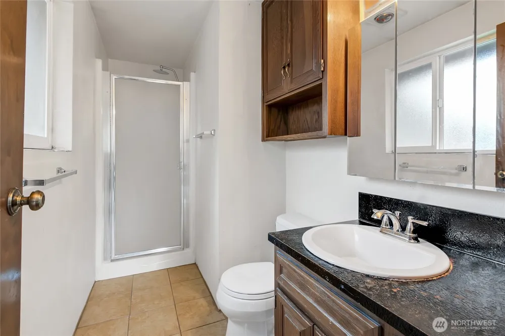 902 66th Avenue E Fife, WA 98424