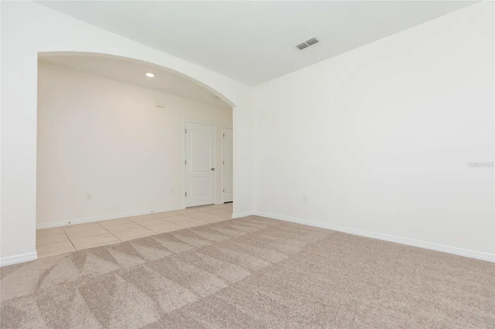 478 AUTUMN STREAM DRIVE Auburndale, FL 33823