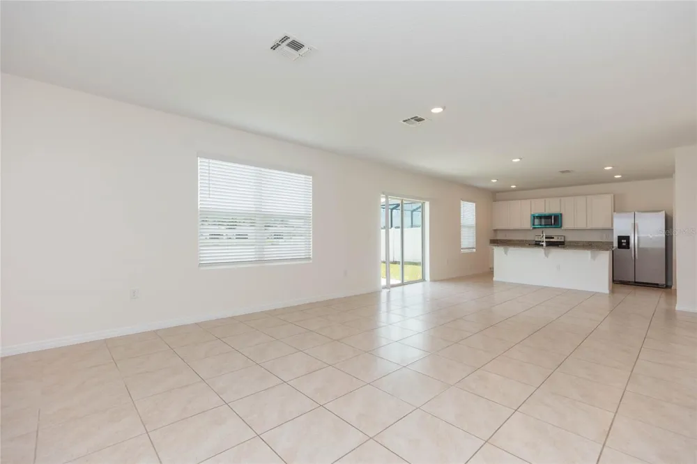 478 AUTUMN STREAM DRIVE Auburndale, FL 33823