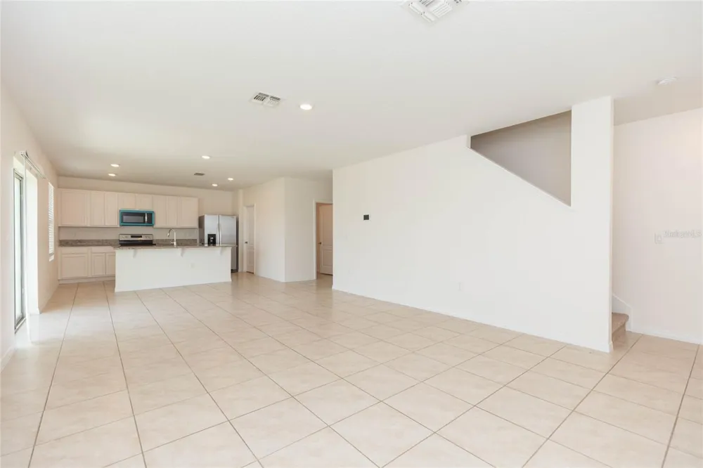 478 AUTUMN STREAM DRIVE Auburndale, FL 33823
