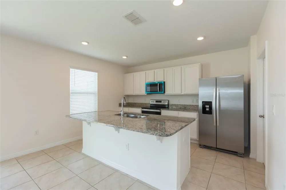478 AUTUMN STREAM DRIVE Auburndale, FL 33823