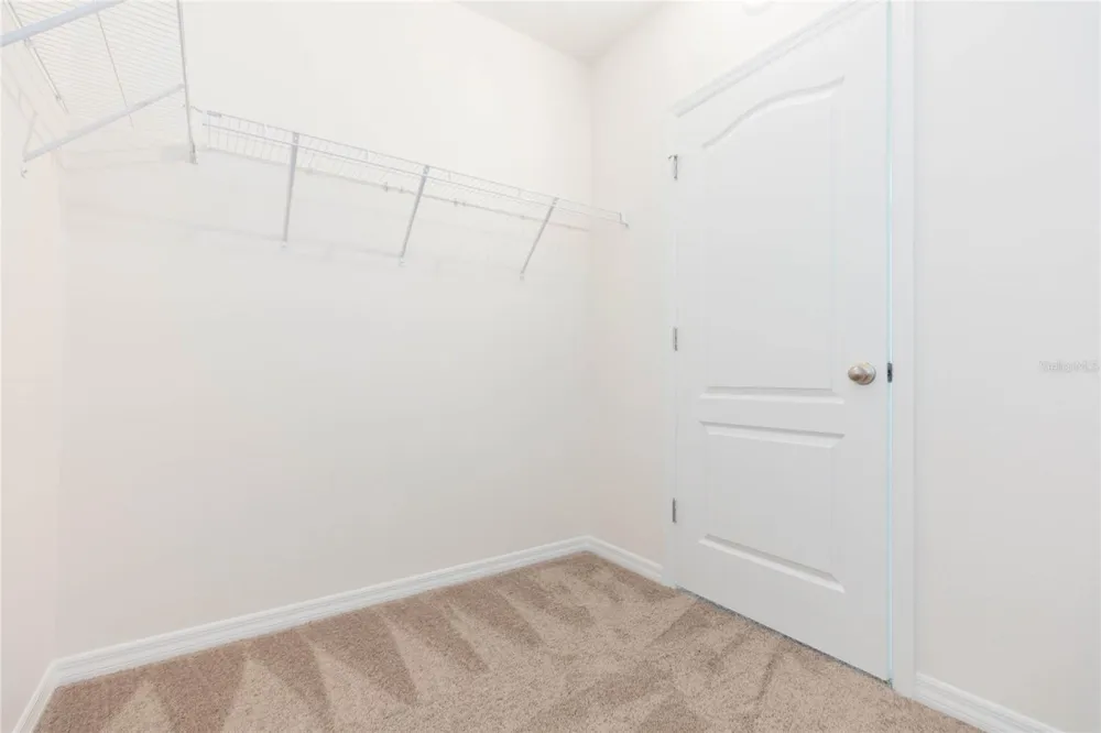 478 AUTUMN STREAM DRIVE Auburndale, FL 33823