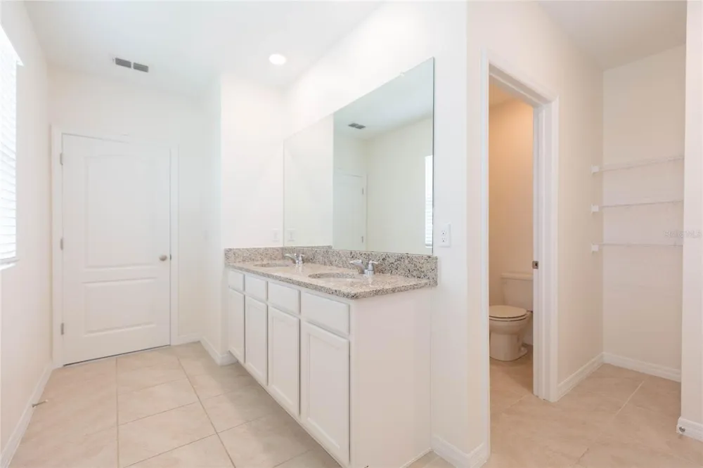 478 AUTUMN STREAM DRIVE Auburndale, FL 33823