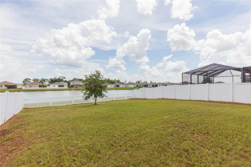 478 AUTUMN STREAM DRIVE Auburndale, FL 33823