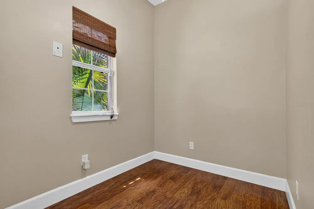 2007 RIVER CROSSING DRIVE Valrico, FL 33596