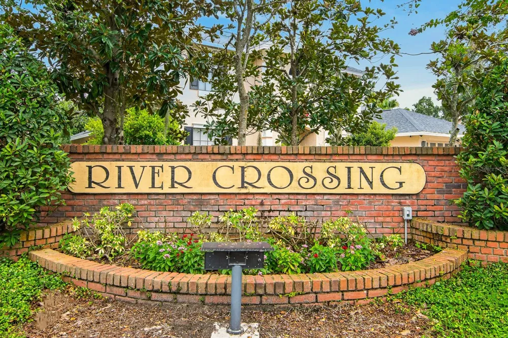 2007 RIVER CROSSING DRIVE Valrico, FL 33596