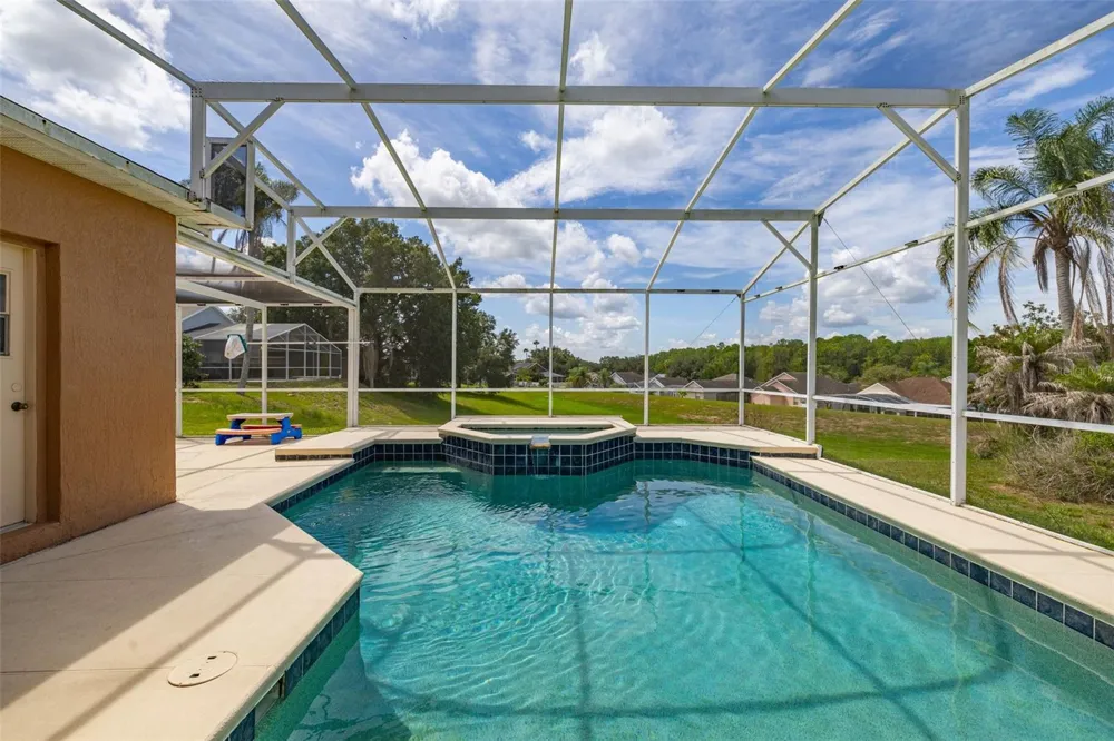 327 GREELEY LOOP Davenport, FL 33897