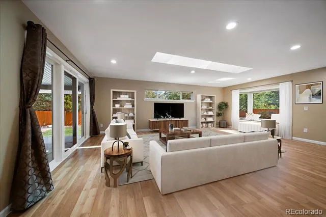 1181 E Costilla Avenue Littleton, CO 80122