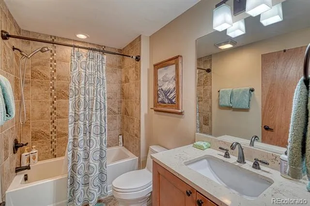 402 E Sackett Avenue #G Salida, CO 81201