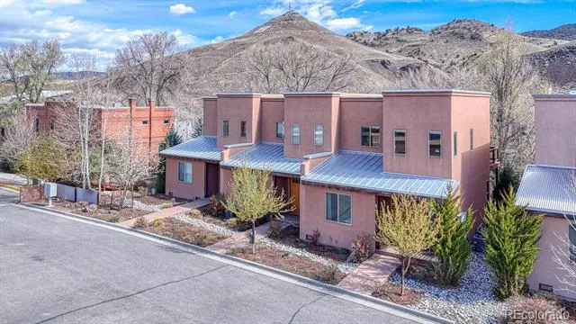 402 E Sackett Avenue #G Salida, CO 81201