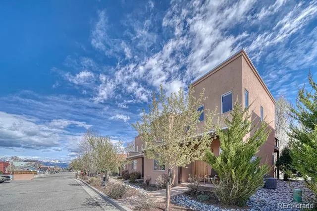 402 E Sackett Avenue #G Salida, CO 81201
