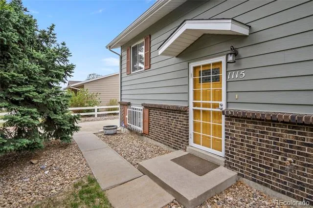 1115 Ouray Street Aurora, CO 80011