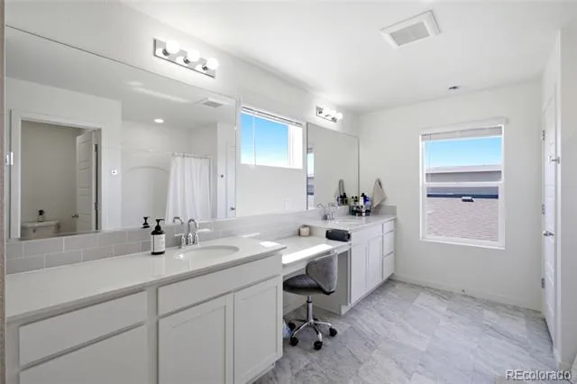 3720 Kenai Street Evans, CO 80620