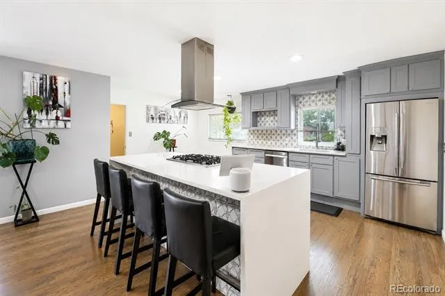 205 S Tucson Circle Aurora, CO 80012