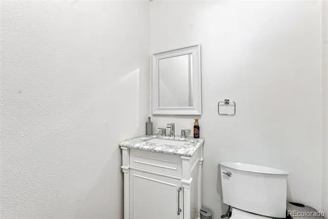 205 S Tucson Circle Aurora, CO 80012
