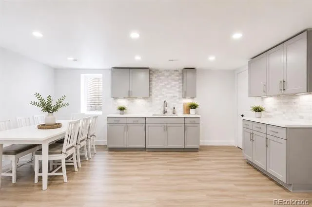 205 S Tucson Circle Aurora, CO 80012