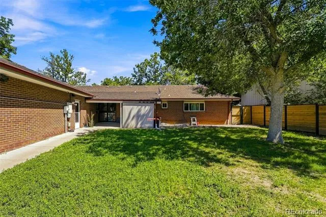 205 S Tucson Circle Aurora, CO 80012