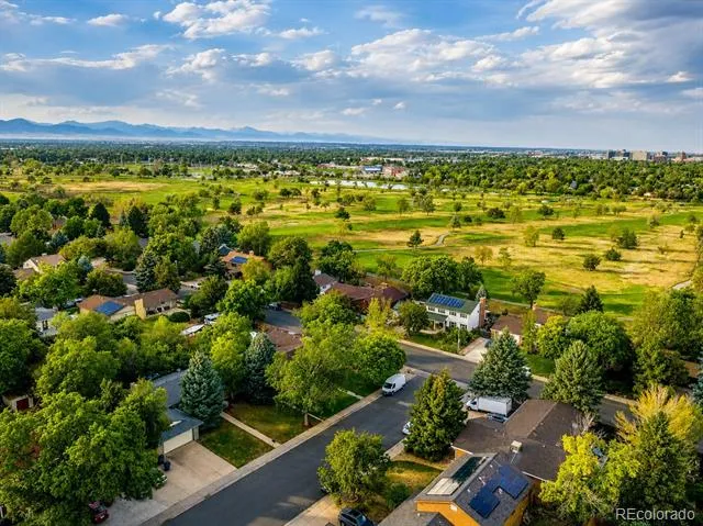 205 S Tucson Circle Aurora, CO 80012