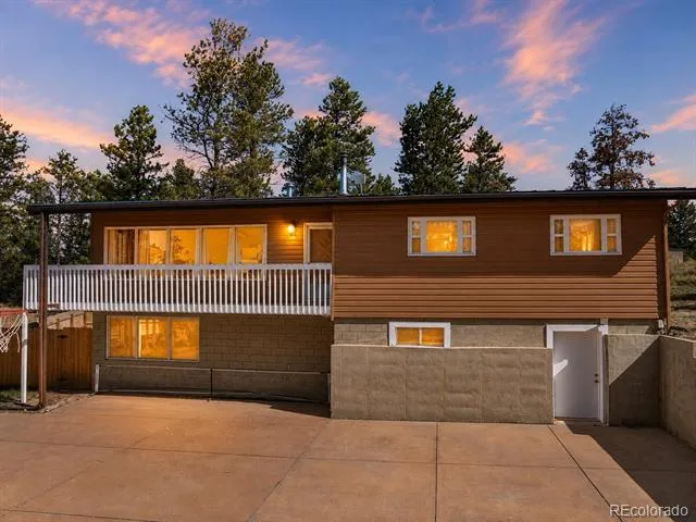 300 Ute Trail Woodland Park, CO 80863