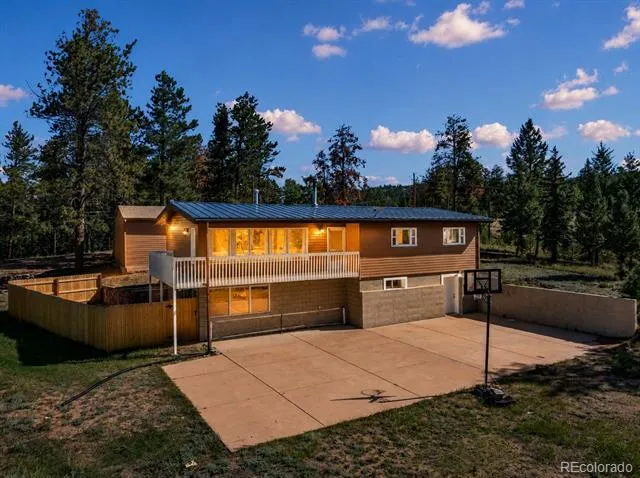 300 Ute Trail Woodland Park, CO 80863