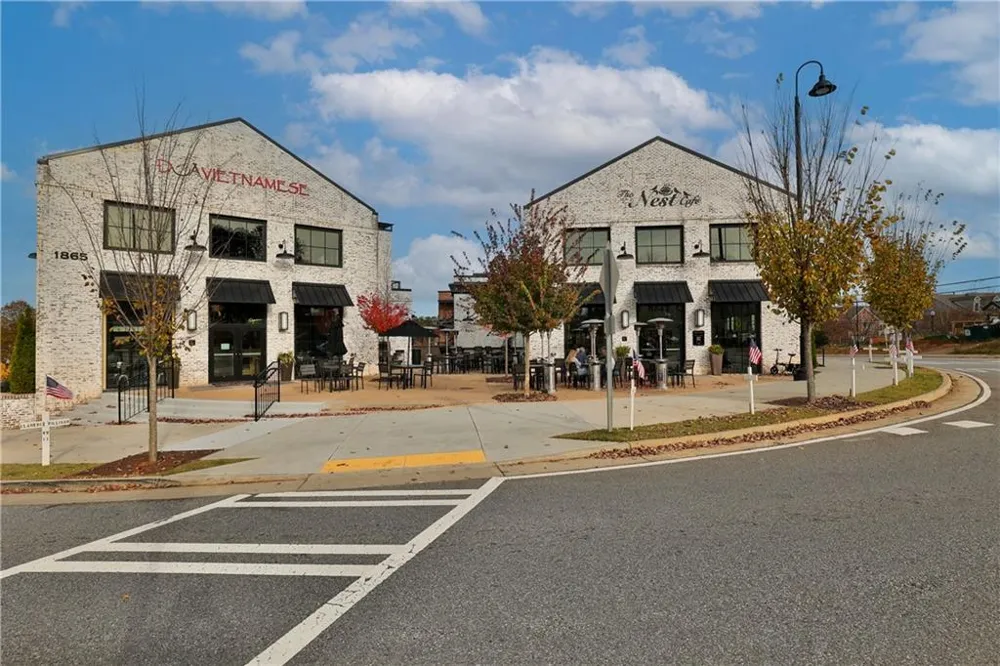 120 Chateau Place Woodstock, GA 30188