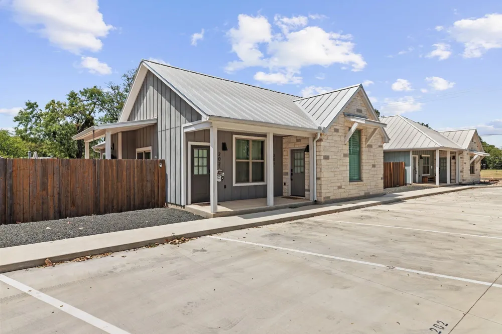 502 S Eagle Street #202 Fredericksburg, TX 78624
