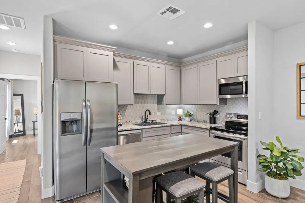 502 S Eagle Street #202 Fredericksburg, TX 78624
