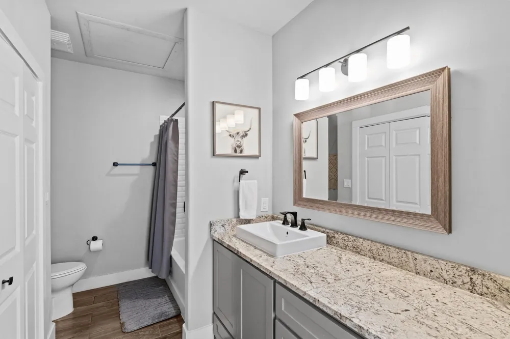 502 S Eagle Street #202 Fredericksburg, TX 78624