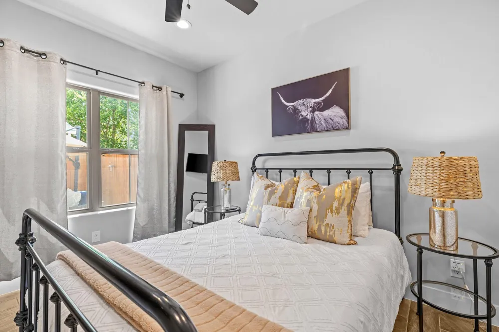 502 S Eagle Street #202 Fredericksburg, TX 78624