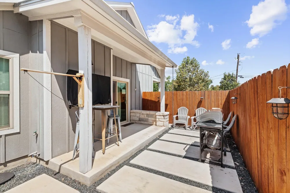 502 S Eagle Street #202 Fredericksburg, TX 78624