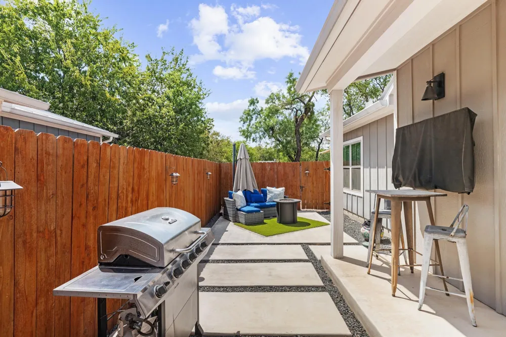 502 S Eagle Street #202 Fredericksburg, TX 78624
