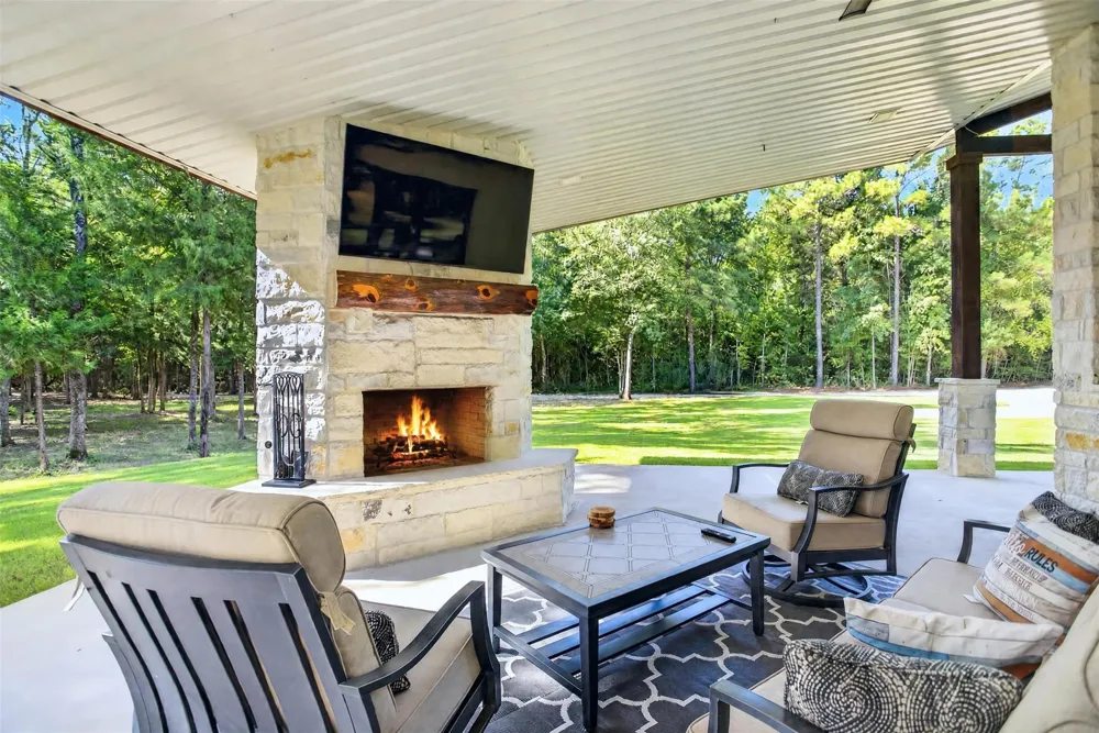 6517 State Highway 21 W Crockett, TX 75835