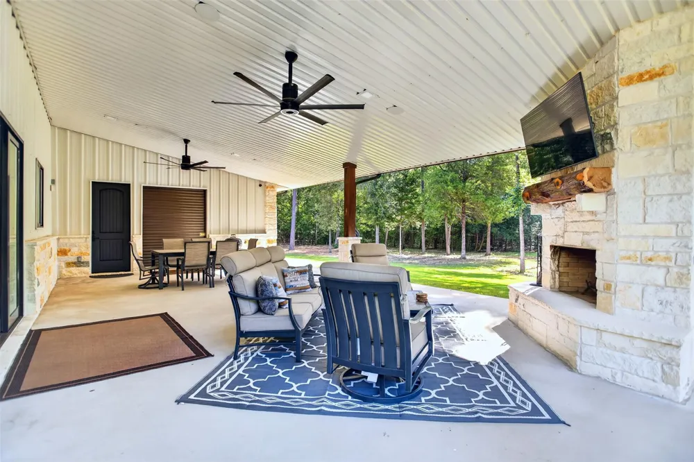 6517 State Highway 21 W Crockett, TX 75835