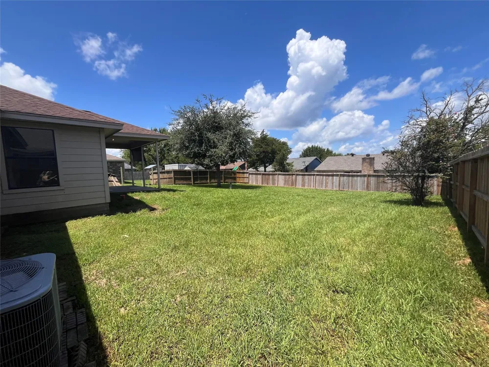 13340 Miller Lane Willis, TX 77318