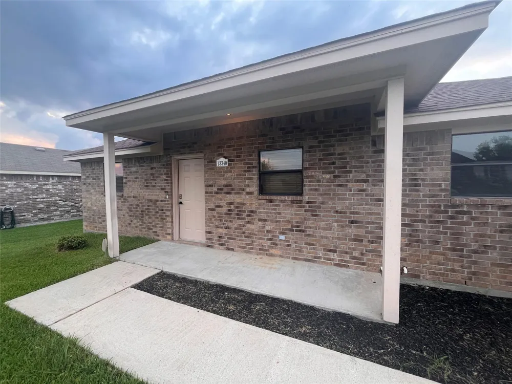 13340 Miller Lane Willis, TX 77318