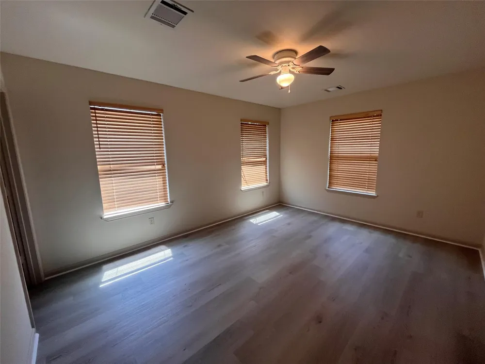 13340 Miller Lane Willis, TX 77318