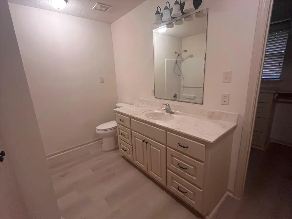 13340 Miller Lane Willis, TX 77318