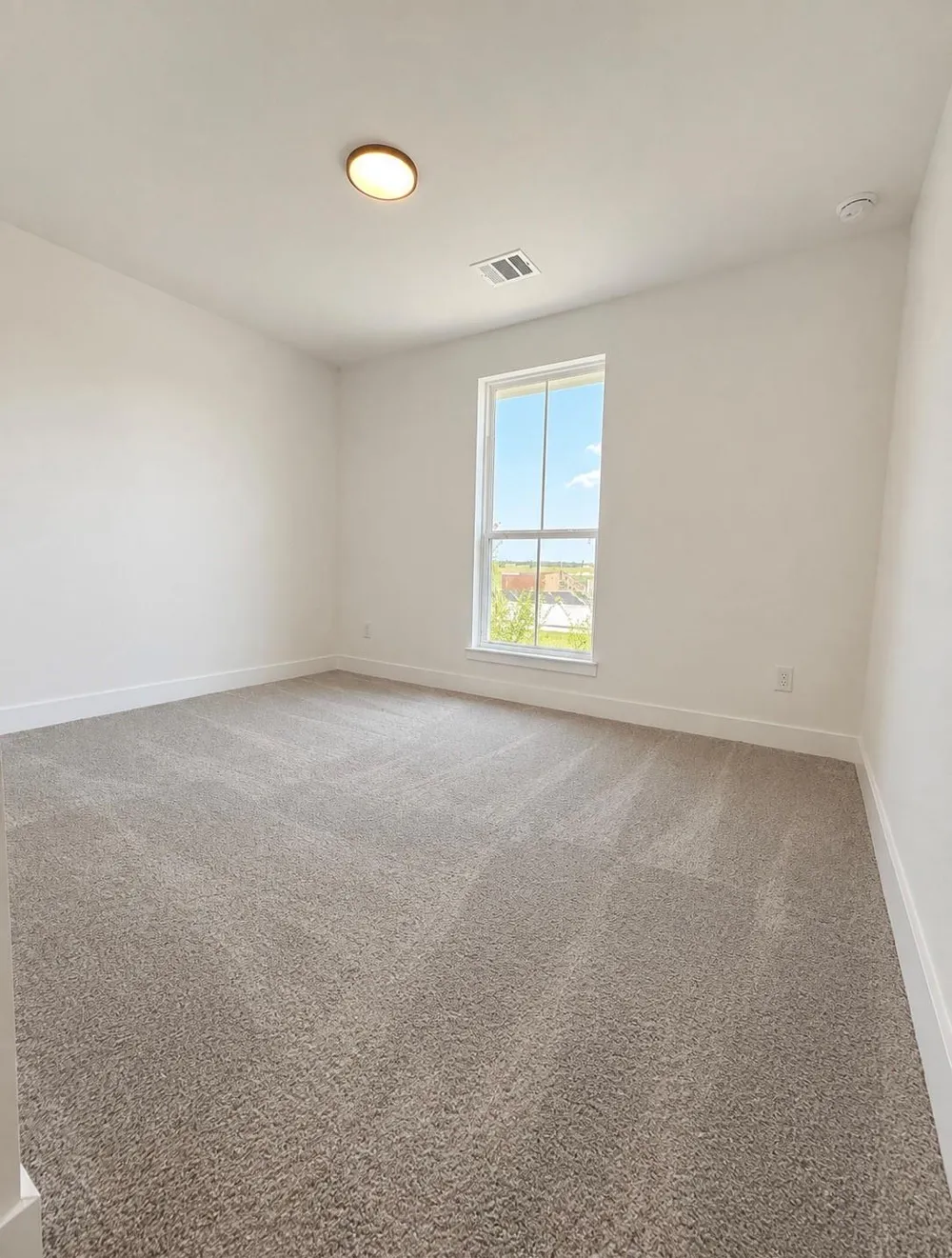 2039 Emerald Lake Trail Dayton, TX 77535