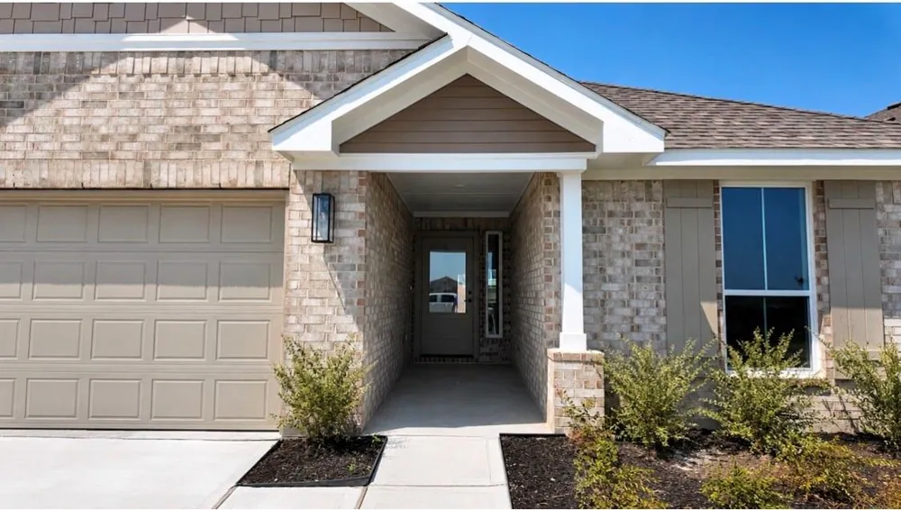 2039 Emerald Lake Trail Dayton, TX 77535
