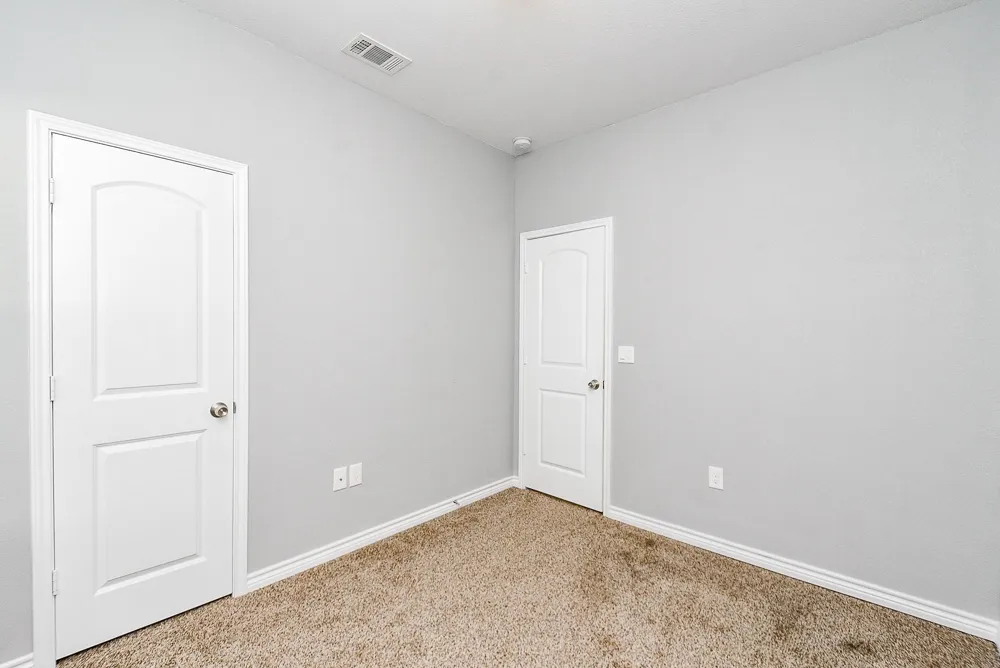 16948 W Ivanhoe Montgomery, TX 77316