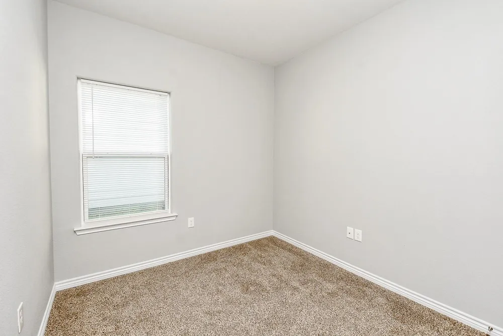 16948 W Ivanhoe Montgomery, TX 77316