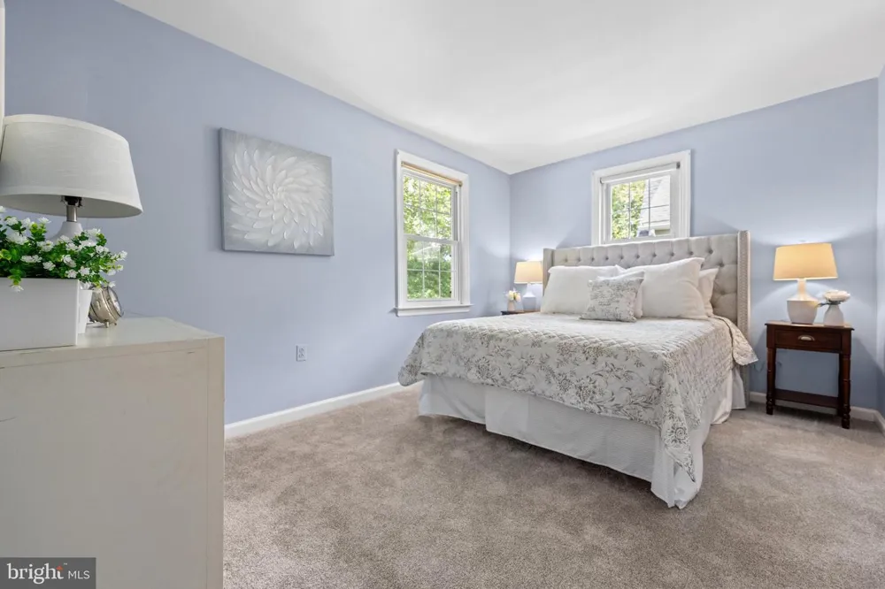 77 FOREST ROAD Springfield, PA 19064