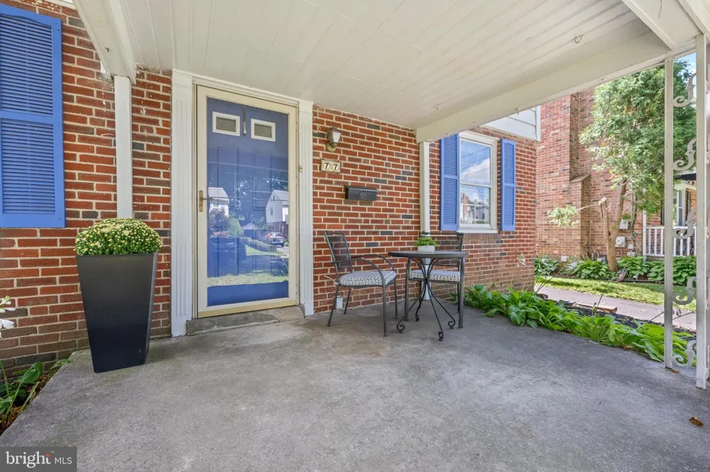 77 FOREST ROAD Springfield, PA 19064